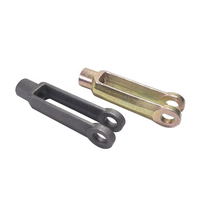Parties de cylindres hydrauliques sur mesure en acier au carbone Clevis forgées selon les exigences du client