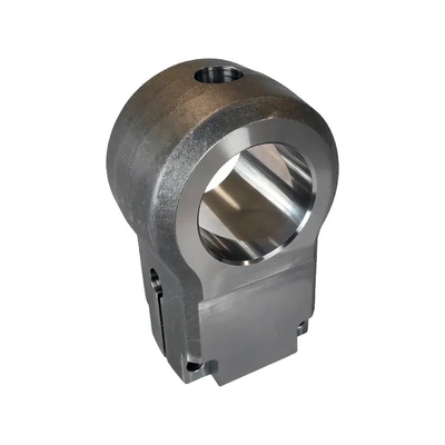 Components de cylindres hydrauliques Processus de forgeage sous pression dans les forges en acier allié d'acier au carbone